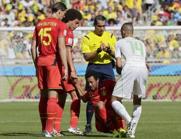 Bélgica le da la vuelta al partido y gana en su debut ante Argelia