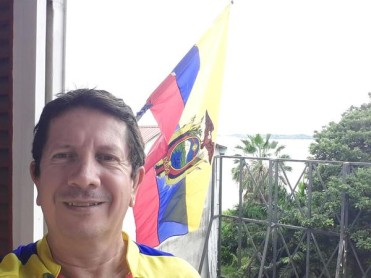 El look futbolero de los hinchas ecuatorianos