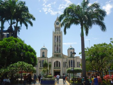 Un recorrido histórico por las calles de Machala