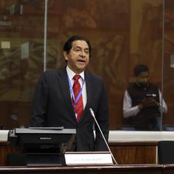 Lucio Gutiérrez en el Pleno de la Asamblea.