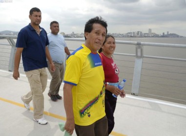 Hoy se inaguró el puente que une Guayaquil con la isla Santay