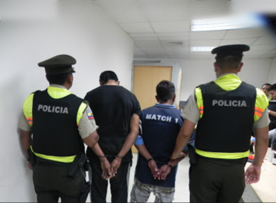 Cinco detenidos en Quito por delitos de asalto y tráfico de monedas