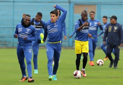 Entrenamiento de la selección ecuatoriana en Lima