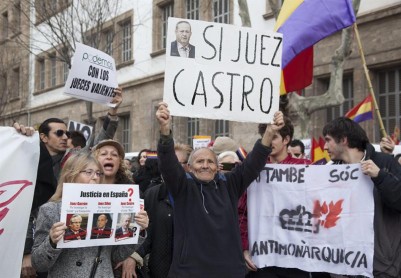España: La infanta Cristina desconocía los negocios de su marido