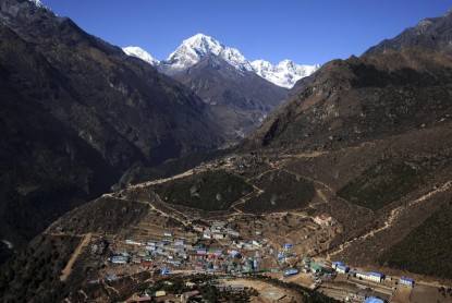 Nepal volvió a temblar con sismo de 7,3