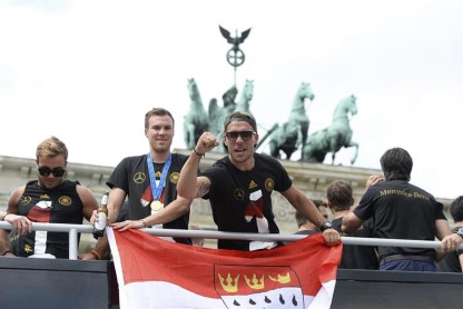 Alemania vive una fiesta tras la llegada de la selección campeona del mundo