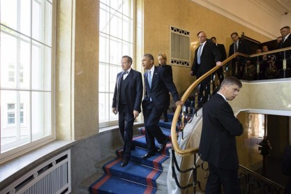 Obama llega a Estonia por la crisis en Ucrania