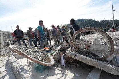 En escombros después de una explosión en un almacén de fuegos artificiales en México