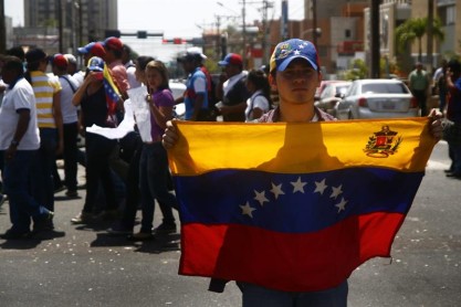 Venezuela: oficialismo y oposición llaman a la paz de cara a nuevas protestas