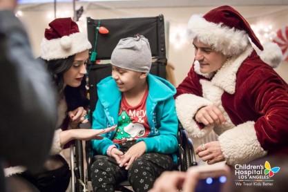 Katy Perry y Orlando Bloom se visten de Mamá Noel y Papá Noel