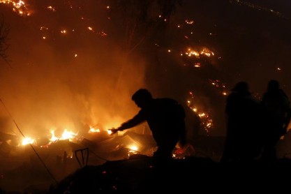 Valparaiso consumido en llamas