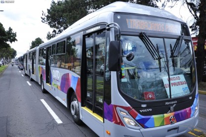 Presentación de los Buses Biarticulados por parte del Municipio de Quito