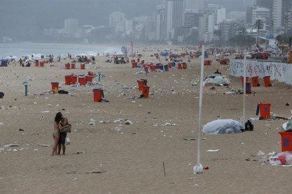 Huelga de trabajadores de limpieza en Brasil