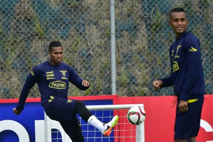 La selección de fútbol ya entrena en Colombia