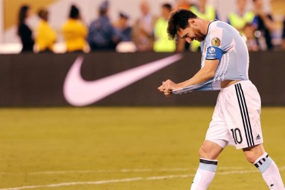 Lionel Messi anunció que su ciclo en la “albiceleste” terminó