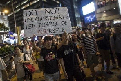 Hong Kong en medio de protestas y heridos