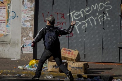 Jornada de crisis y violencia en Venezuela