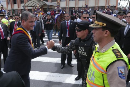 Presidente Rafael Correa hace su ingreso a la Asamblea Nacional