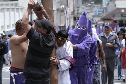 Así se vivió la procesión &quot;Jesús del Gran Poder&quot; en Quito