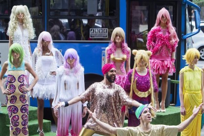 Muñecas manga invaden las calles de Brasil