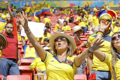 Marfileños y colombianos disputan tres puntos importantes
