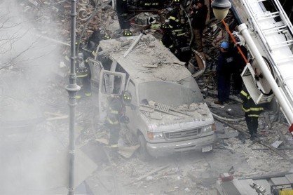Así quedó calle de Manhattan tras explosión de dos edificios