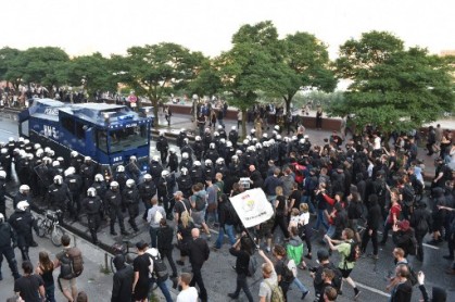 Continúan las manifestaciones en Hamburgo, Alemania