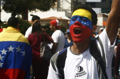 Venezuela: oficialismo y oposición llaman a la paz de cara a nuevas protestas