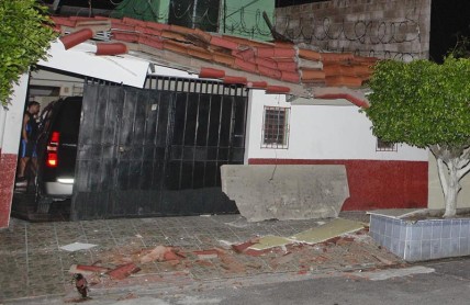 Sismo de magnitud 7,4 sacude El Salvador