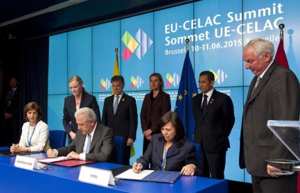 Inicia la cumbre EU-CELAC en Bélgica