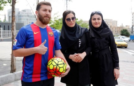 Reza Parastesh, el doppelganger de Lionel Messi
