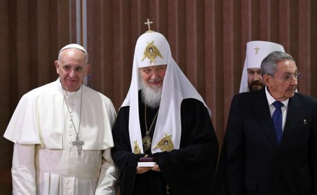 Papa Francisco se reúne con patriarca Ruso Kiril