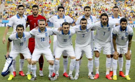 Los griegos avanzan a octavos de final de Brasil 2014