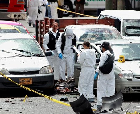 Confirman dos muertos y 41 heridos en atentado en Colombia