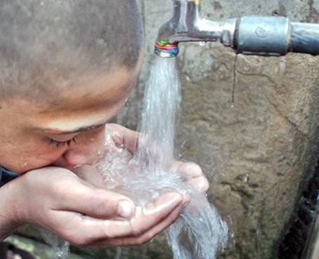 Autoridades mejorarán la calidad de agua en El Oro a largo plazo