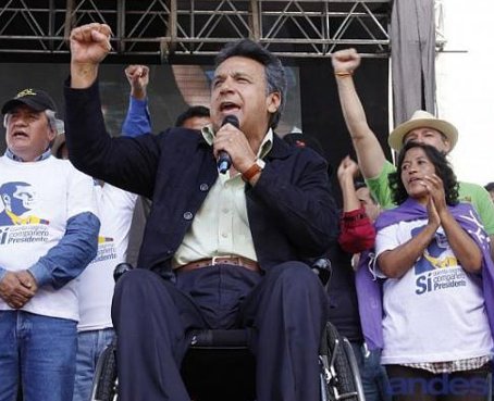 Moreno llama de nuevo a regresar a la revolución ciudadana