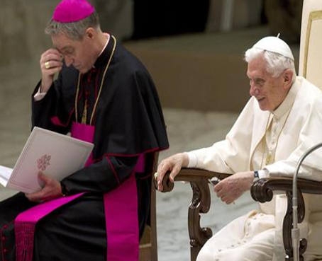 Benedicto XVI pide rezar por la Iglesia, en la misa de Miércoles de Ceniza