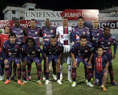 Deportivo Quito afronta una crisis futbolística y financiera