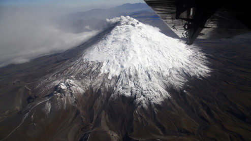 Ministerio Coordinador de Seguridad sobrevoló volcán Cotopaxi