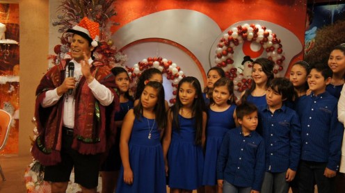 Televistazo y En Contacto mostraron su talento en los coros navideños