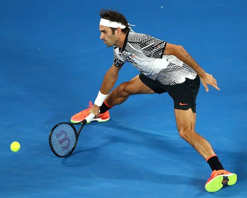 Roger Federer reconoció nervios tras debut en Grand Slam