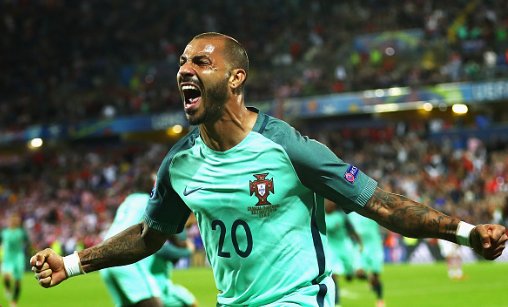 Un gol de Quaresma pone a Portugal en cuartos