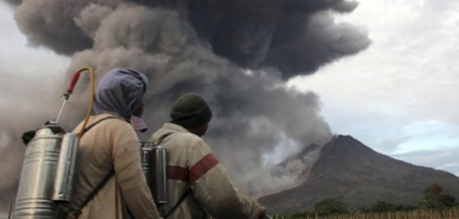 Cerca de 14.000 indonesios vuelven a sus hogares tras erupción del Sinabung