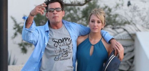 Charlie Sheen se casó con actriz porno
