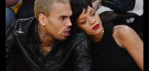 Rihanna quema carta de disculpas de Chris Brown