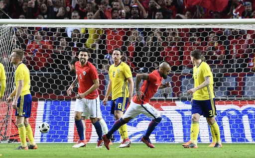 Chile inicia la era ‘Rueda’ con victoria sobre Suecia
