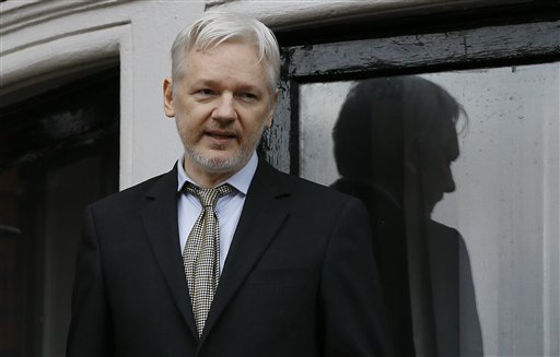 Julian Assange, a Lenín Moreno: “Publicar pruebas de corrupción no es hackear”