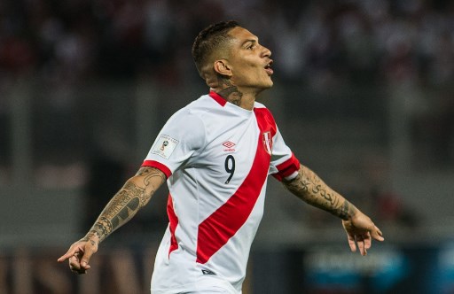 Paolo Guerrero lidera la lista de Perú para enfrentar a Nueva Zelanda