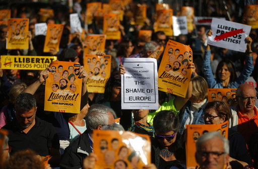 Puigdemont critica al gobierno español tras quedar en libertad condicional