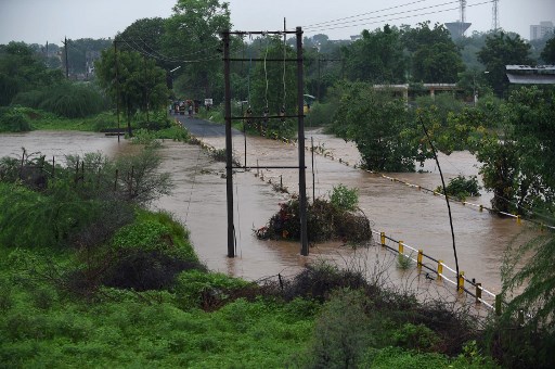 Hallados 25 cadáveres en inundaciones en India causadas por el monzón